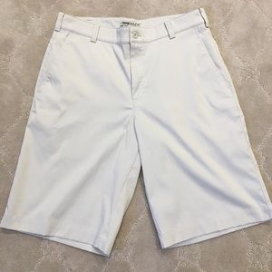 Nike Dry Fit golf shorts tan men’s 30 waist